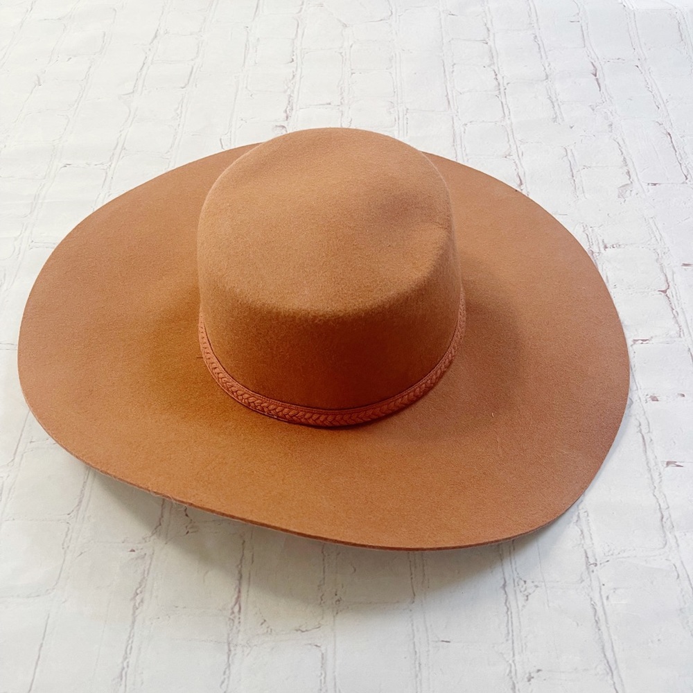 [Universal Thread] NWT Orange/brown wool hat 17” brim